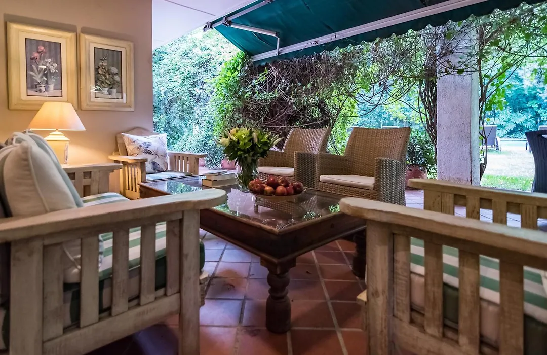 Melrose Place Boutique Hotel-1
