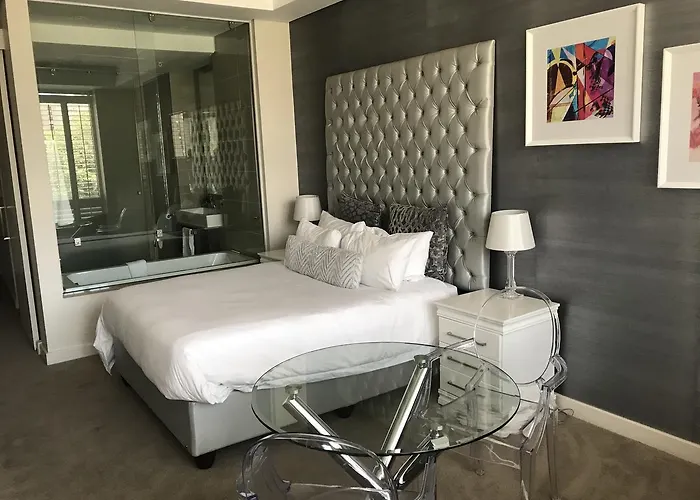 Sandton Skye